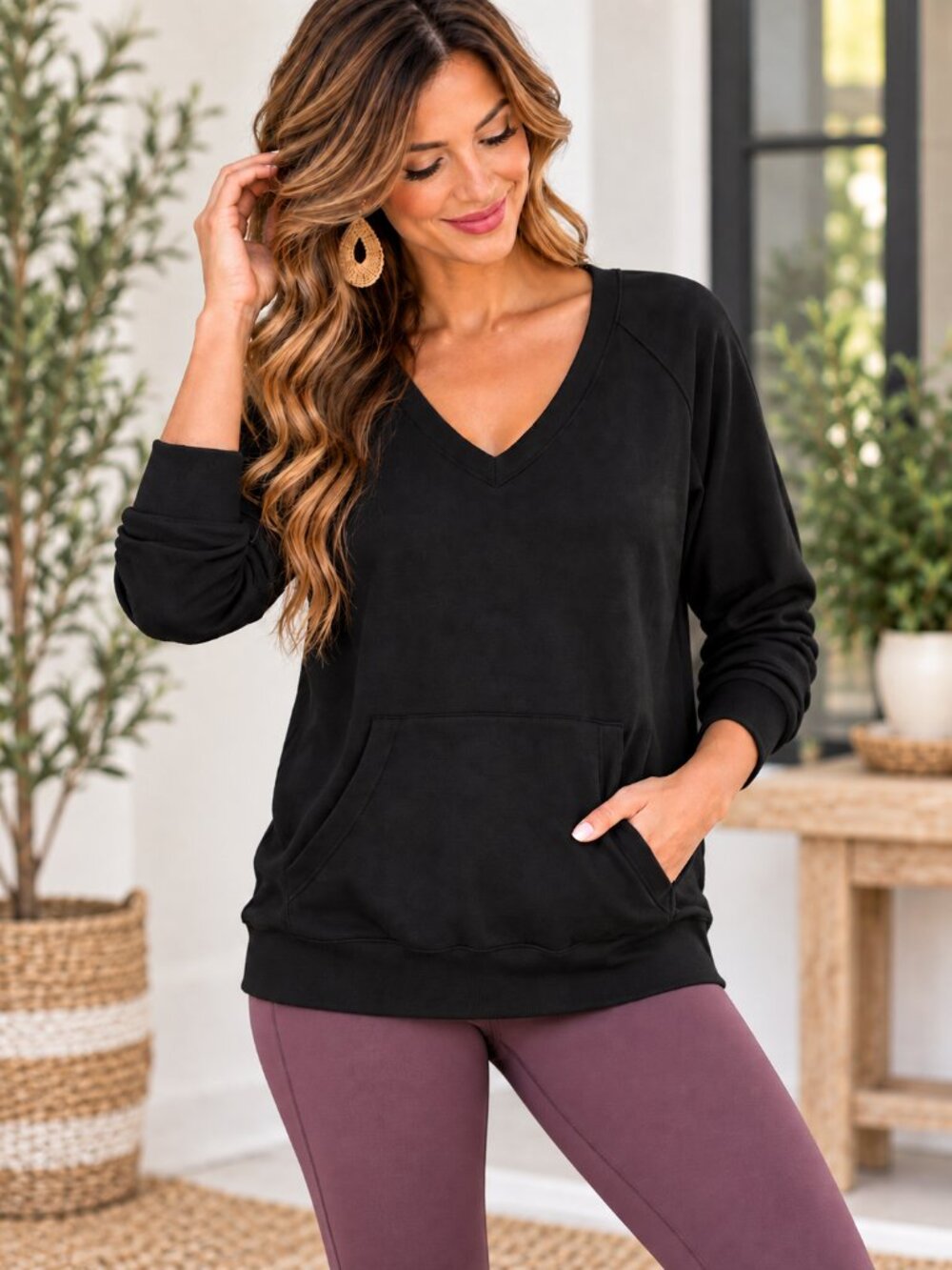 Xersion Black Lightweight V Neck Sweatshirt Kangaroo Pocket Medium